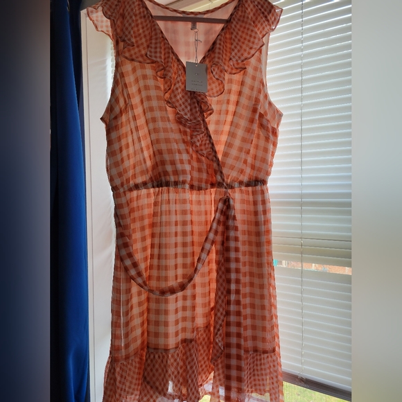 Lauren Conrad Knee Length Summer Dress, Size 2X, Color: Orange/White Plaid - Picture 4 of 5